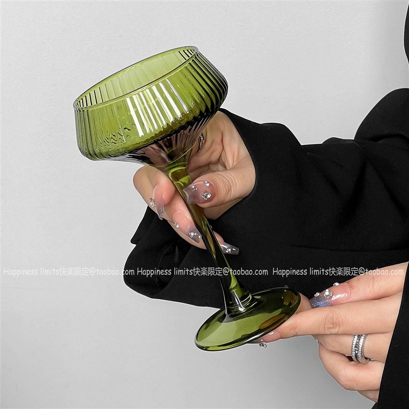 复古绿中古杯条纹高脚杯鸡尾酒杯玻璃红酒香槟杯气泡水杯子雪糕杯