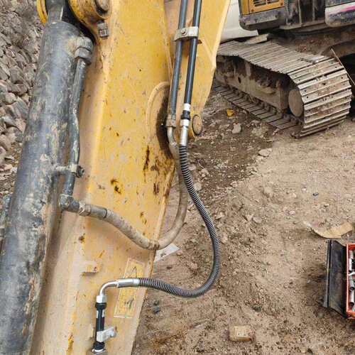 现货破碎锤管路徐工75挖掘机免焊接破碎锤管路