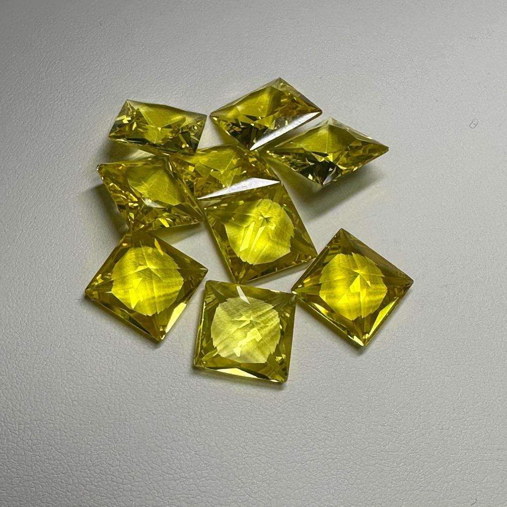人造宝石梧州厂家直供13.5×13.5合成黄刚玉宝石正方公主花切割裸