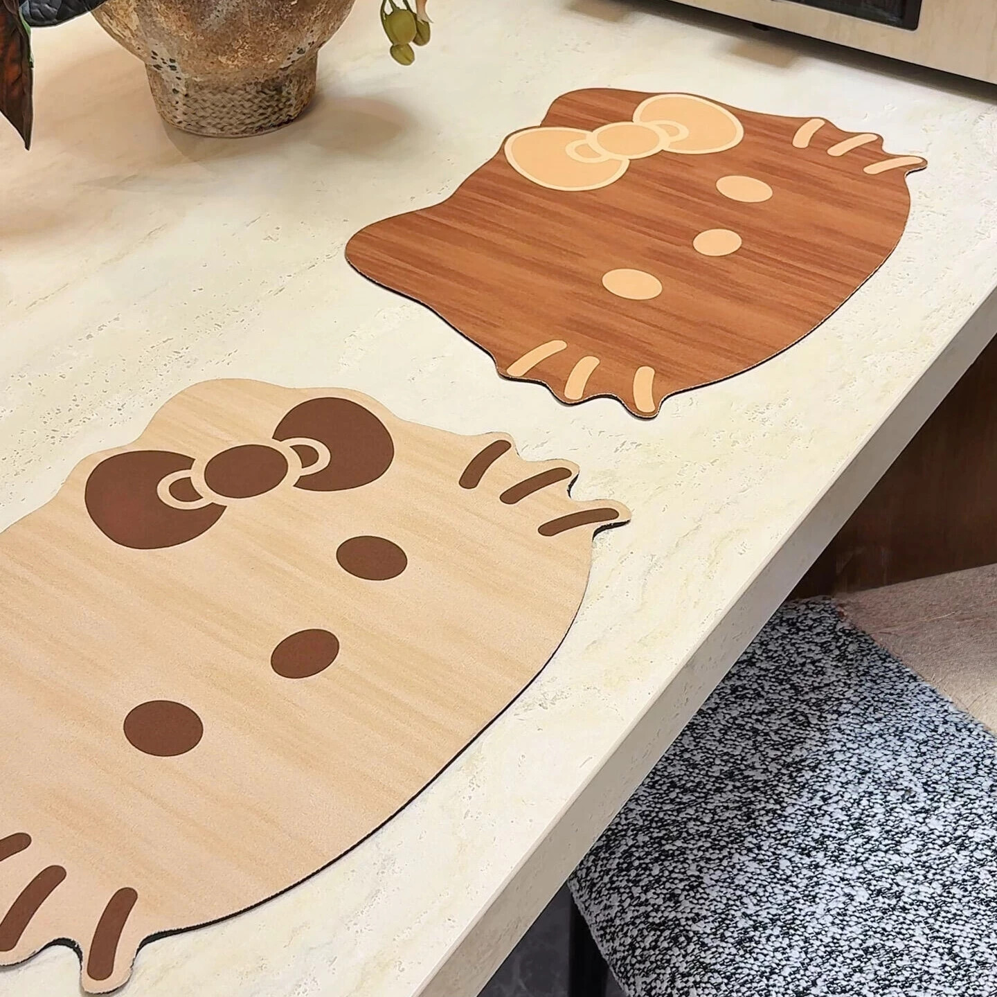 猫咪硅藻泥吸水防滑餐垫
