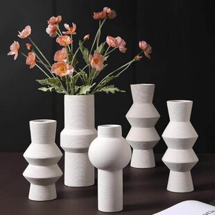 北欧花瓶陶瓷插花现代摆件客厅干花创意简约餐桌白色家居装饰品面