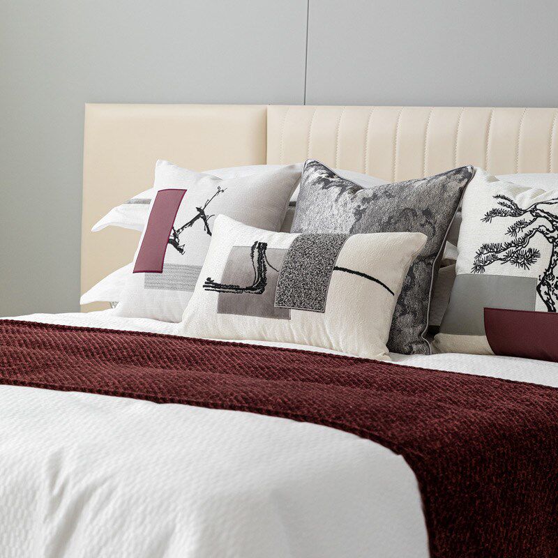 新中式酒店e床旗红色搭毯床头靠枕样板房民宿床尾巾抱枕简约现代