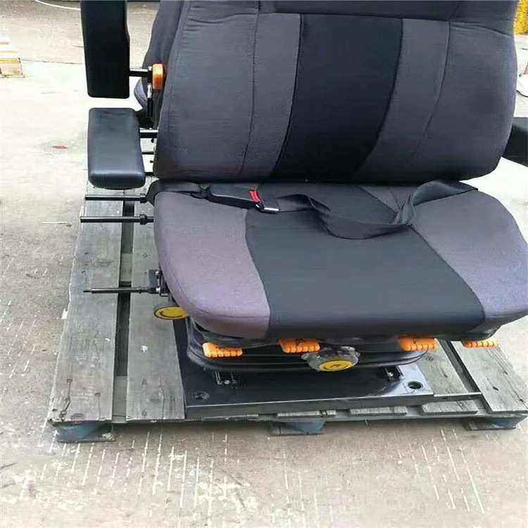 挖掘机勾机边门工具箱 发动机罩柴油箱,3C数码配件,USB灯,淘宝优惠券,粉丝福利购,淘宝优惠卷