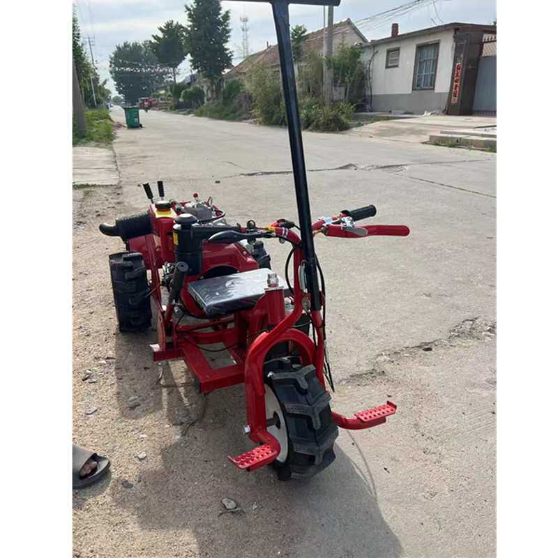 新款三轮小型农用微耕机新型老人耕地机柴油开沟犁地旋耕机