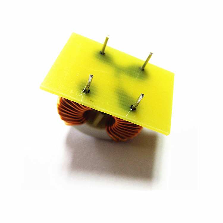 7448040707 滤波器 7mH 10kHz 2线 共模扼流圈7A DCR 20毫欧 DIP4