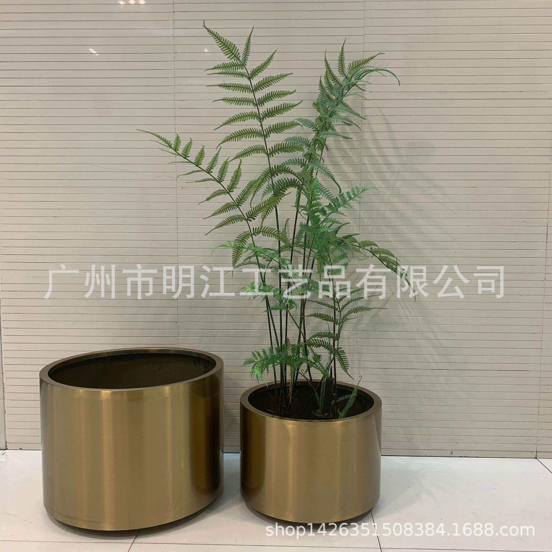 轻奢不锈钢拉丝圆桶花架圆形花盆室内室外装饰品样板房酒店摆件