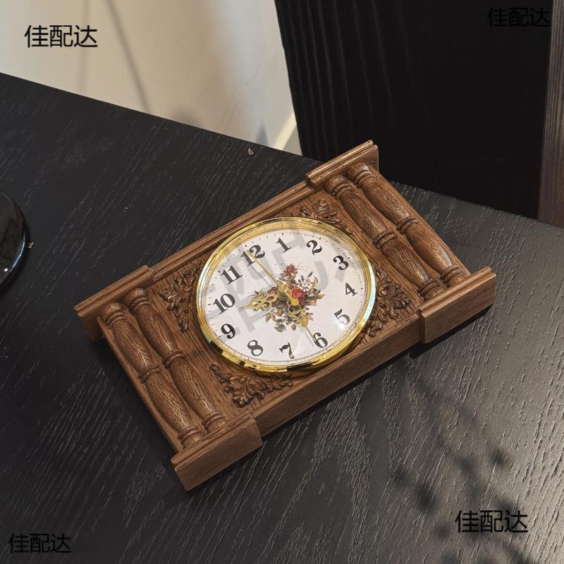 法式中古风雕花仿木纹玫瑰装饰钟表摆台床头桌面时钟氛围摆件