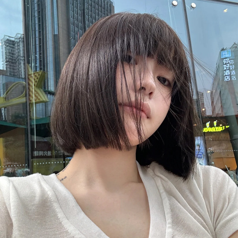 假发女短发一刀切真发锁骨发整顶全头套式递针夏天薄款减龄假发套图片