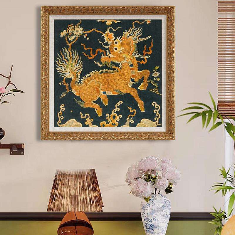 《麒麟献瑞》新中式龙年吉祥寓意个性装饰画个性轻奢复古实木挂画