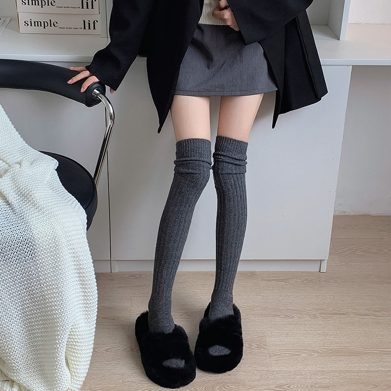 长筒大腿袜子女秋冬季加厚保暖配靴子高筒袜黑色过膝羊毛小腿袜