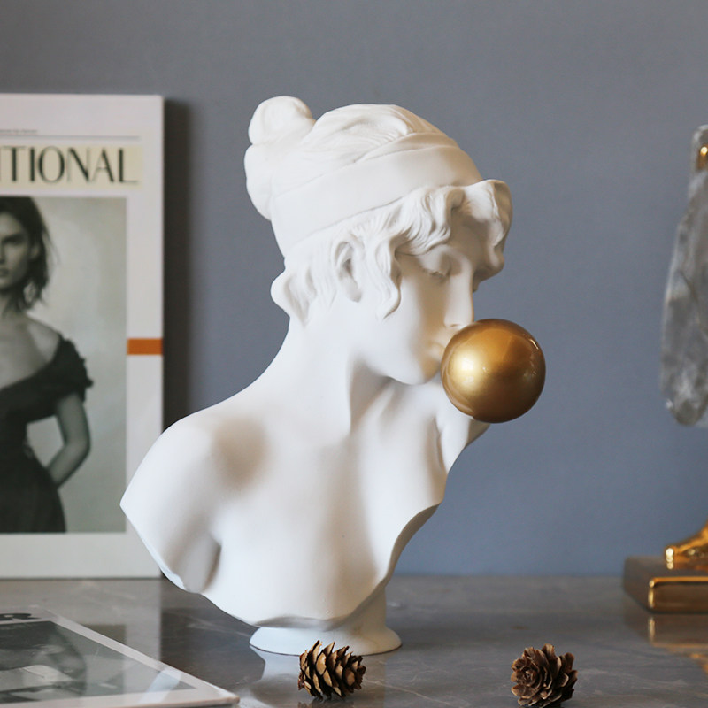 北欧轻奢金色吹泡泡少女雕塑摆件人物雕像客厅电视柜艺术软装饰品