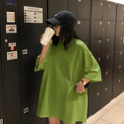 牛油果绿色韩版宽松t恤女夏季2022年新款春秋中长款短袖网红上衣
