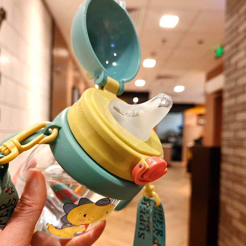 宝宝鸭嘴杯婴幼儿防呛学饮杯儿童卡通吸管杯耐摔带重力球喝水杯子