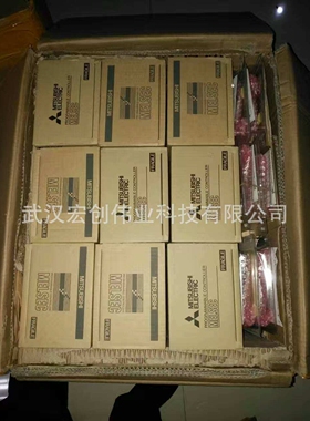 FX3U-64MR/ES-A 可编程控制器PLC  FX3U64MR/ESA