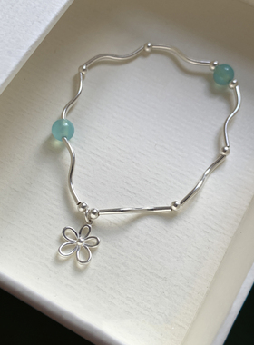 个性蓝色水滴串珠花朵手链2025款