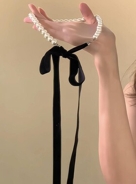 浪漫黑色蝴蝶结珍珠项链女款2026新款轻奢小众配饰高级感锁骨链