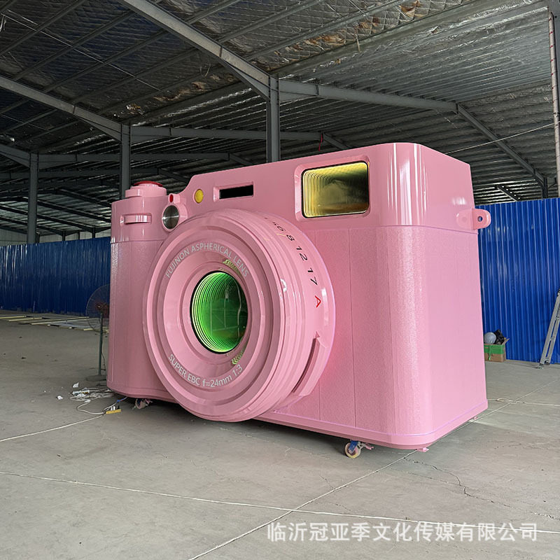 网红照相机餐车打卡模型商场售卖车粉色相机户外服务亭