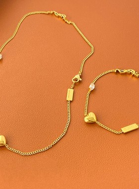 金色字母镶钻爱心2023年新款冬季网红锁骨链项链手链轻奢小众通勤