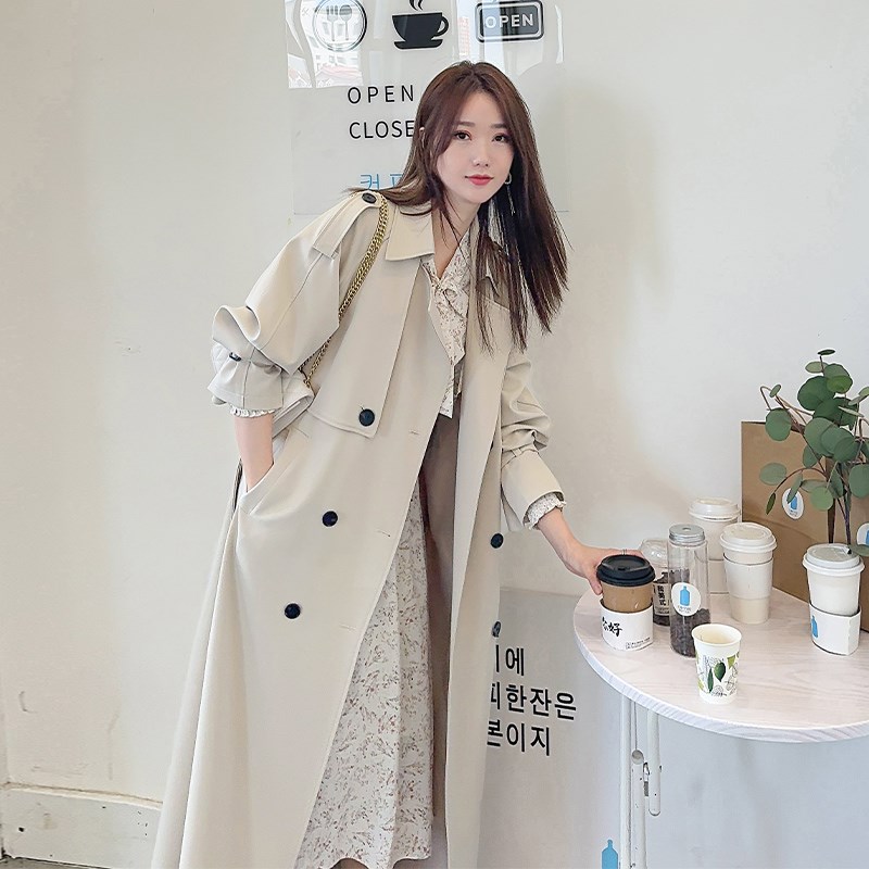 今年流行爆款米色风衣外套女2025春秋新款韩系大衣大码女装胖mm