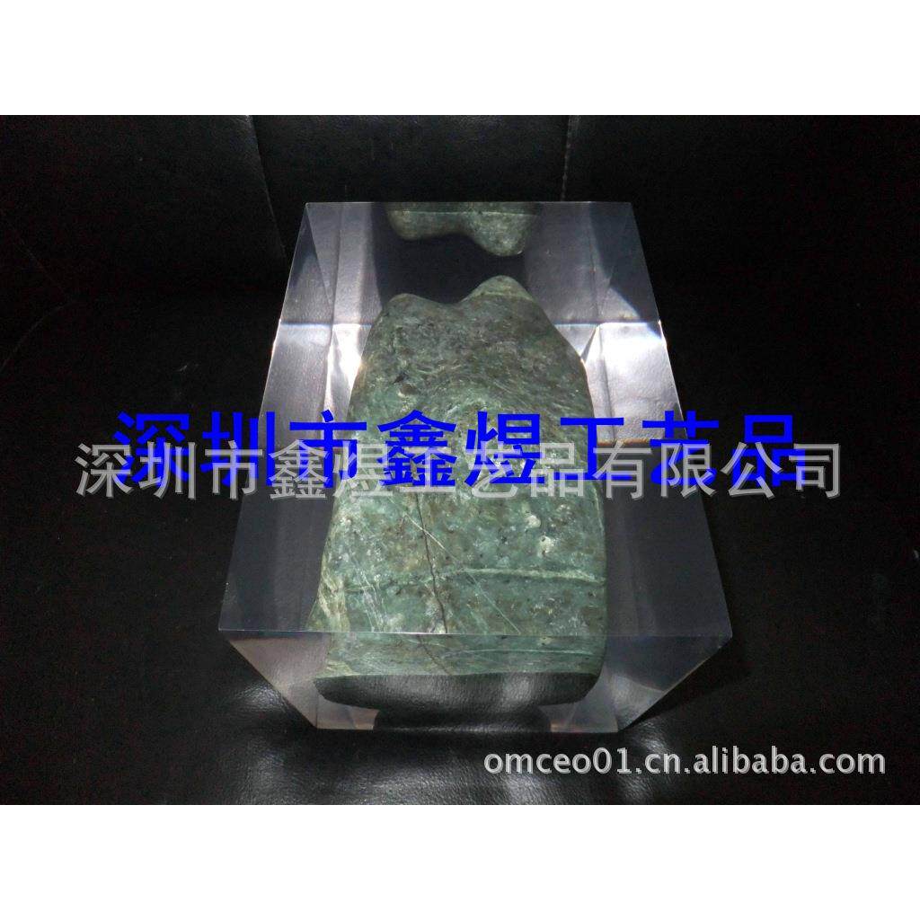 厂家直销，亚克力冰封石头，树脂石头摆件，泰山石