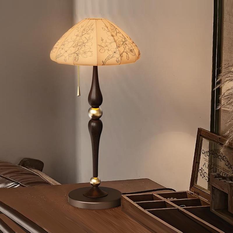 法式中古台灯牡丹印花复古实木南洋风书房卧室床头柜氛围美式灯具