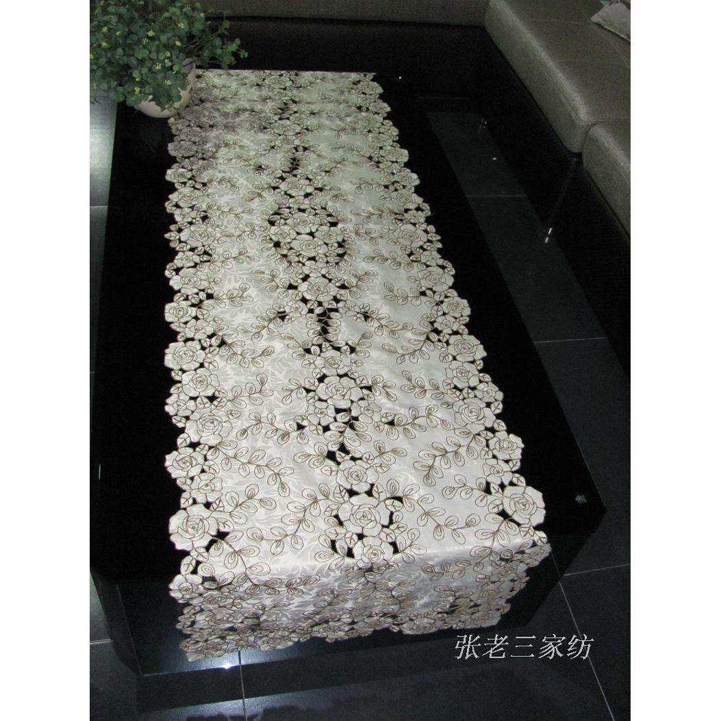 新上架田园布艺重工刺绣欧式餐桌布茶几巾桌旗桌垫镂空盖巾