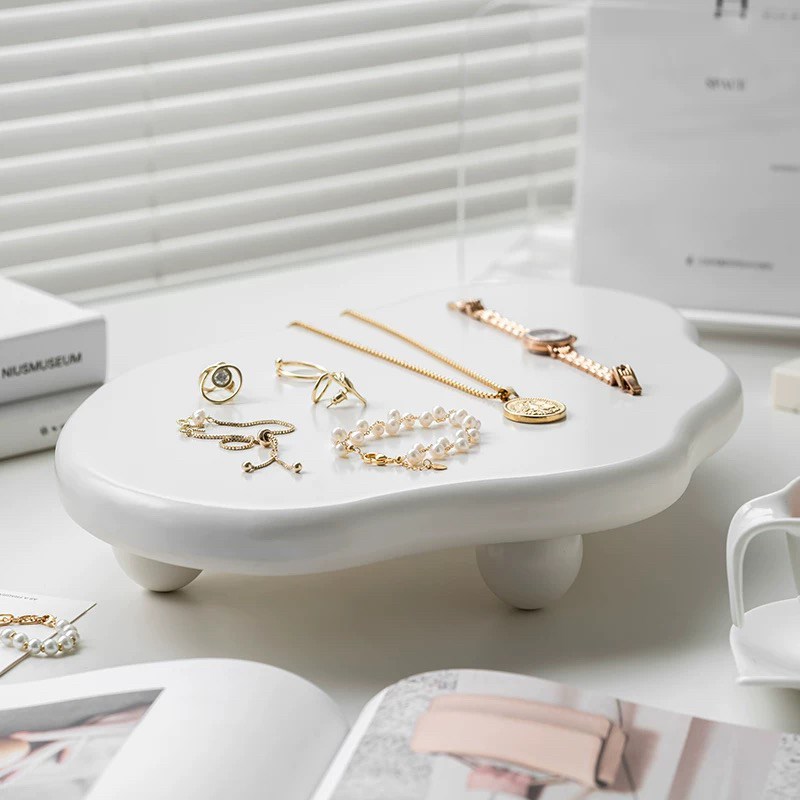 北欧方寸桌面不规则托盘黑白彩色云朵摆盘L拍摄道具香薰首饰收纳