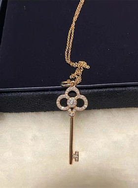 轻奢镀18K玫瑰金镶钻钥匙项链