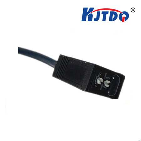 KJTDQ/凯基特 方形光电开关FS30漫反射三线NPN常闭常开24V传感器