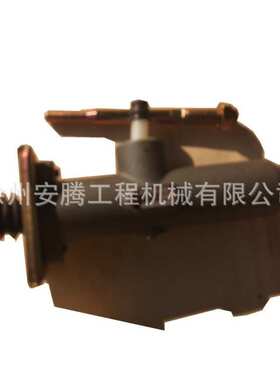 QY25B QY50B离合器主泵1602510B 吊车离合器主缸