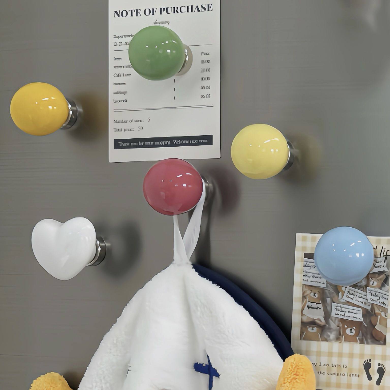 彩色陶瓷圆球磁吸挂钩装饰冰箱贴爱心收纳挂架洞洞板入户磁贴