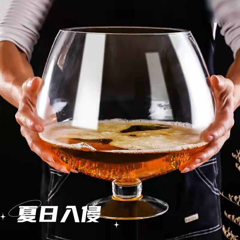 特大号扎啤杯高脚杯加厚大容量超大酒杯结婚敬酒杯巨大玻璃英雄杯