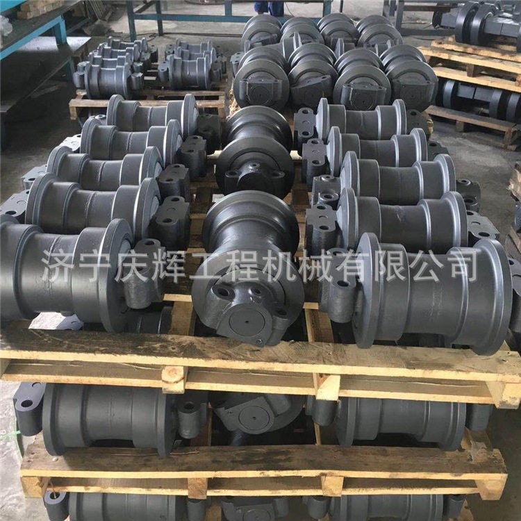 EX200-6挖掘机链条拖链轮支重轮驱动齿引导轮钩机履带板总成