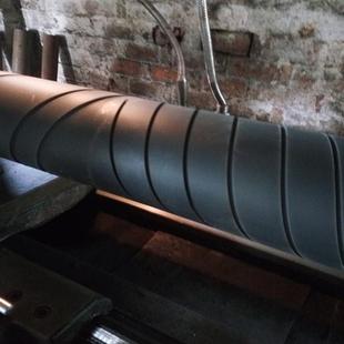 供应砂光机胶辊涂漆胶辊橡胶辊包胶滚筒品质保障欢迎来图来样制造