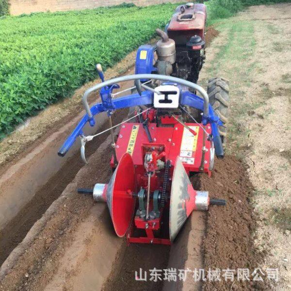草莓起垄机手扶车带开沟起垄一体机一次成型果园大棚
