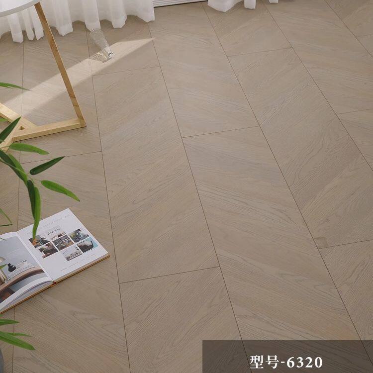 强化复合鱼骨拼人字拼木地板家用工装咖啡店舞蹈教室防水耐磨厂家