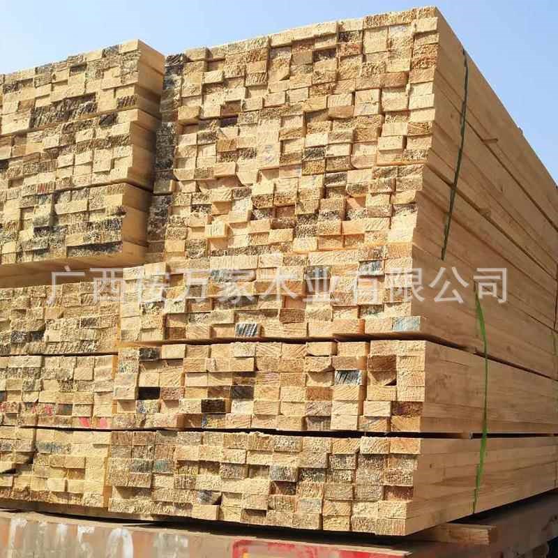 广西建筑木方澳松l辐射松白松铁杉云杉等材质建筑方木方条厂家