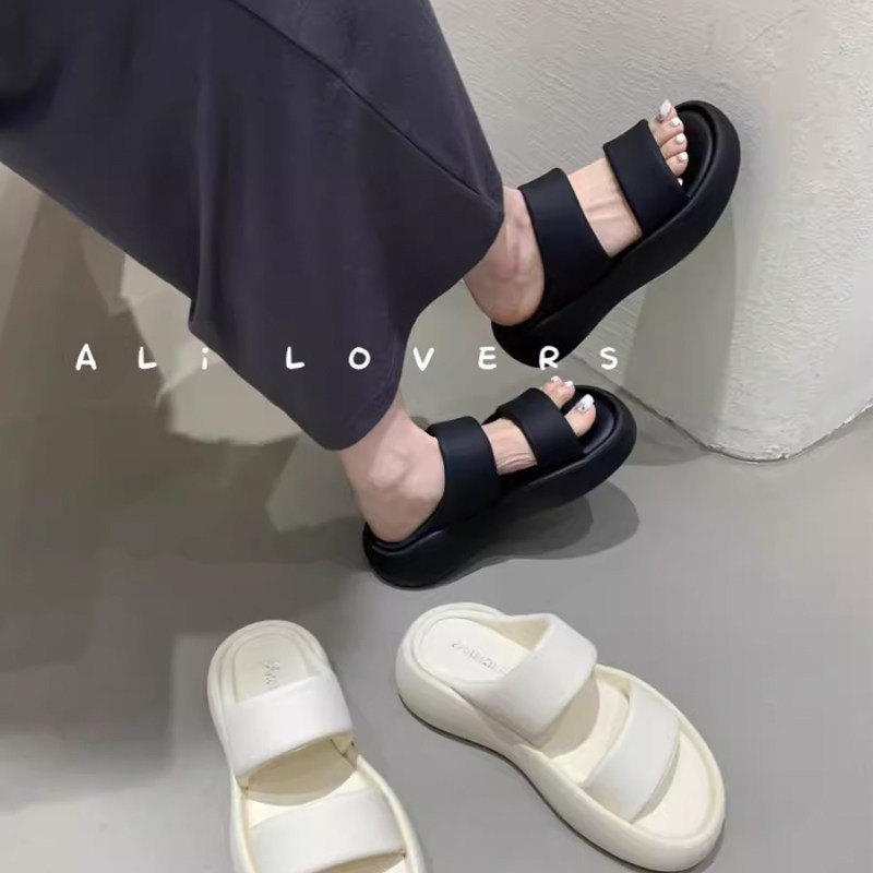 今年流行的凉拖鞋女外穿夏季高级感软底气质设计感小众2024年新款