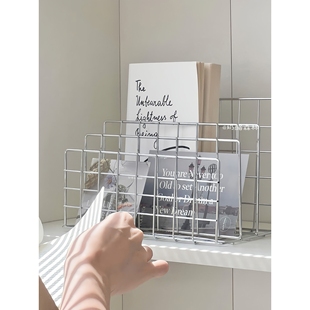 北欧ins风铁艺书报架杂志架桌面收纳架网格置物架简约金属书立架