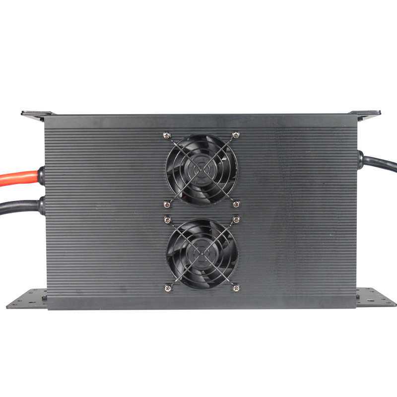 君盘24V48V60V72V大功率汽车充电机通用电池大功率电瓶数控充电器