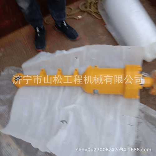 现货供应 山推推土机TY160 SD16倾斜油缸16Y-63-13000C 产地货源