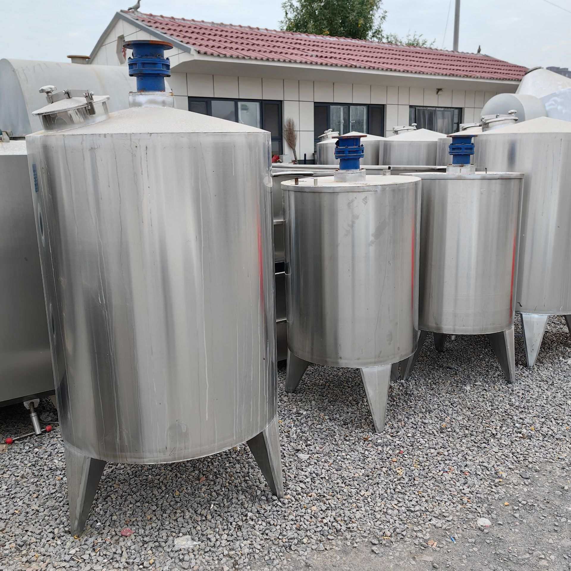 厂家供应液体搅拌罐1吨304不锈钢电加热密封搅拌罐果汁液体搅拌罐