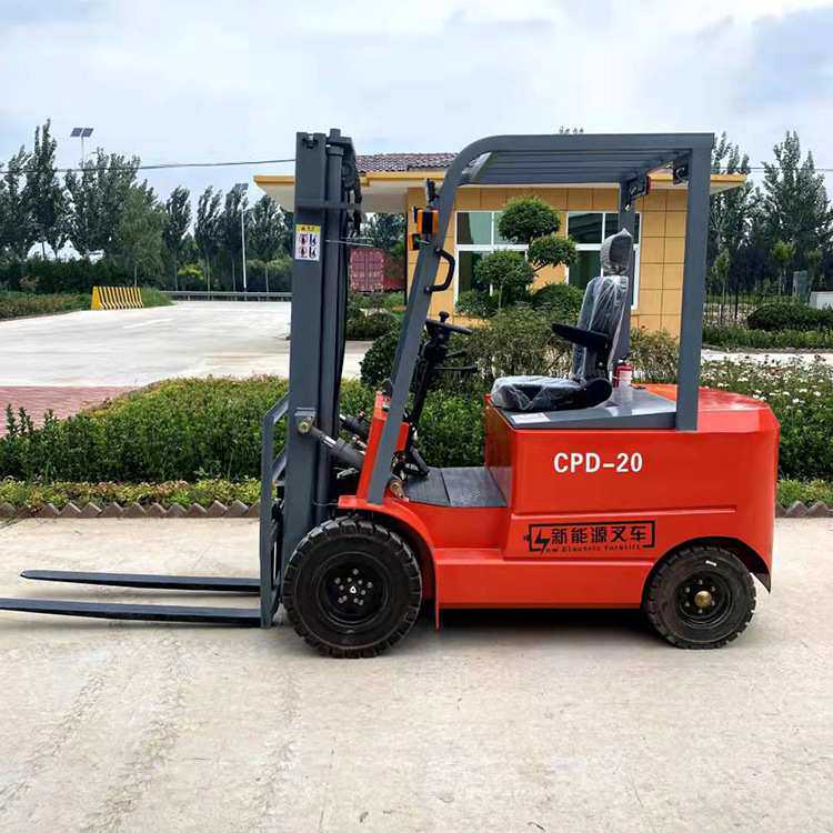 座驾式电动四轮叉车 全自动搬运装卸平衡车 小型液压升降搬运车