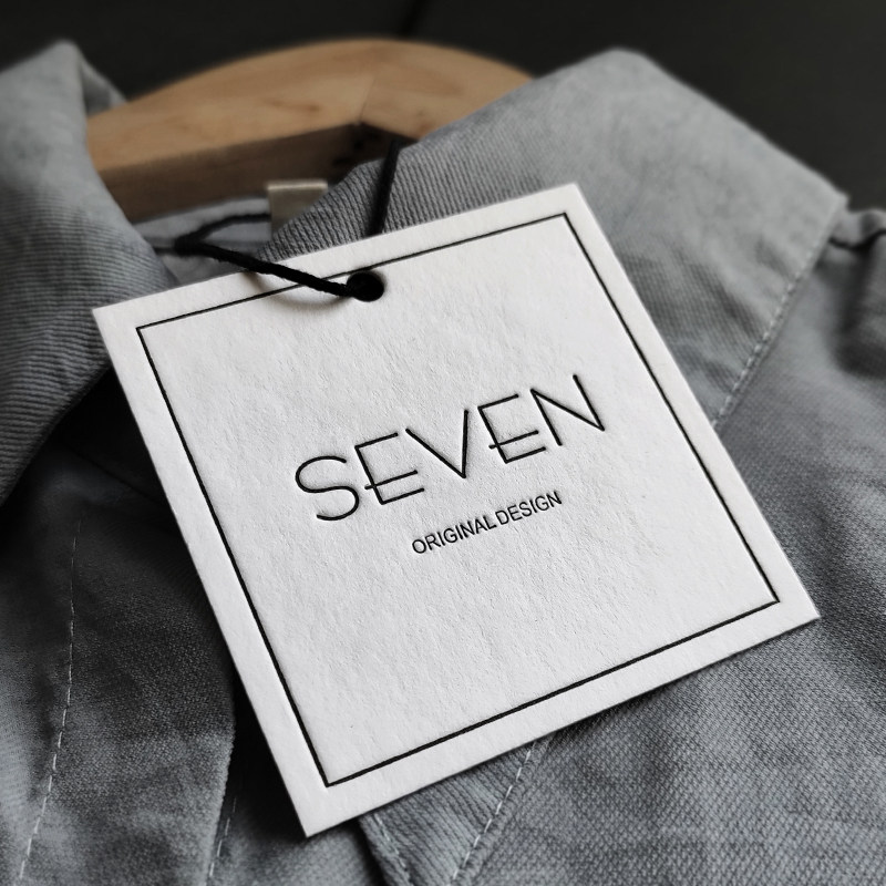 定制高档标签吊牌女服装店订制衣服挂牌棉卡套装定做logo印刷设计