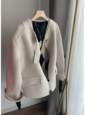 86183领口别致设计短大衣 双面绒羊毛呢外套女2022秋冬新款