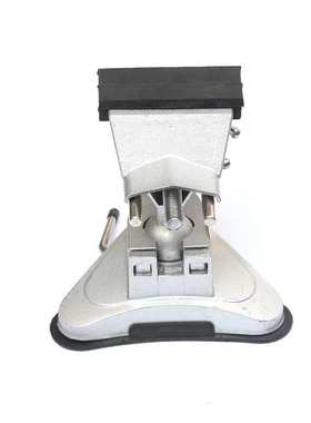 厂家货源中式铸钢360度旋转台虎钳 90mm吸盘万向桌虎钳