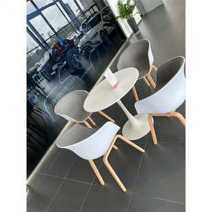 售楼处北欧岩板洽谈桌休闲接待实木椅子郁金香白色烤漆阳台小圆桌