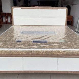 进口实木双人床白腊木1.8米床 现代简约木头床时尚新款浅色大床