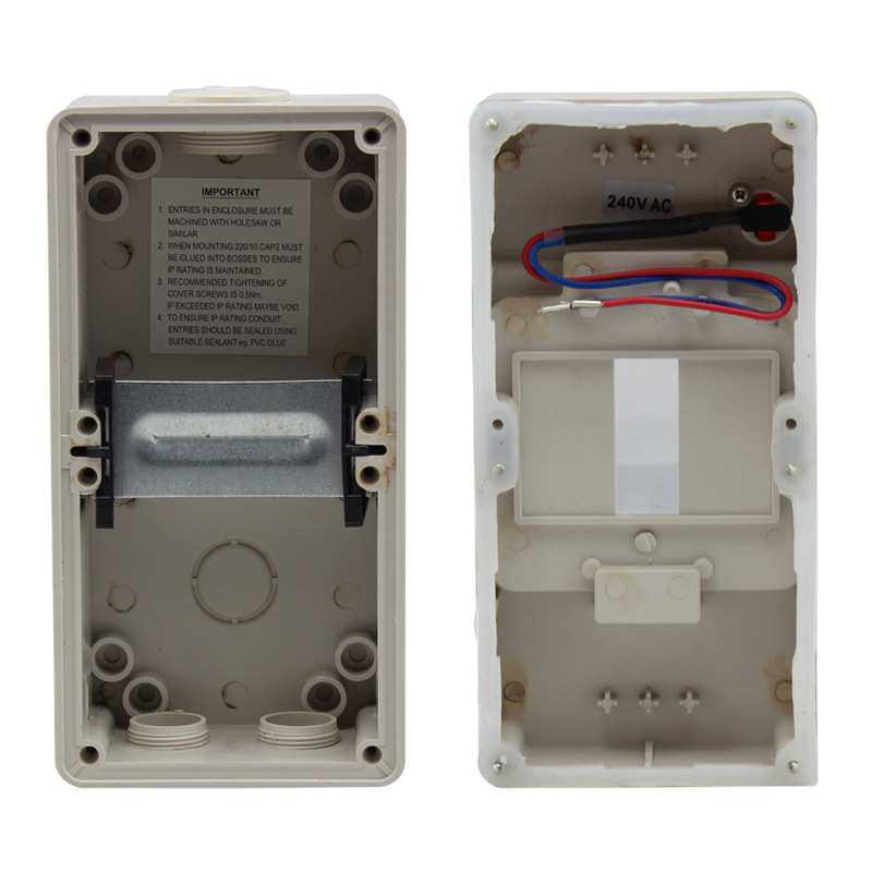 56CB4N户外防雨防水配电箱明装4位空气开关盒2-4回路断路器