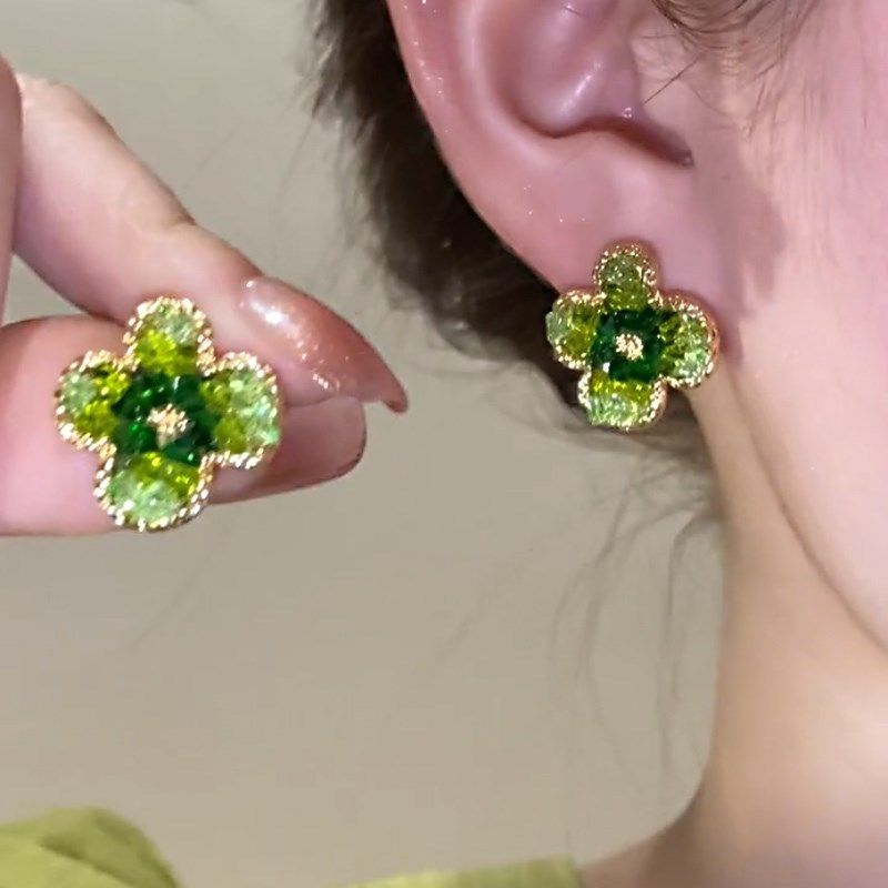 春意盎然春夏新款耳钉耳环女小众设计高级感小清新绿色花朵耳饰潮,饰品/流行首饰/时尚饰品新,耳环,淘宝优惠券,粉丝福利购,淘宝优惠卷